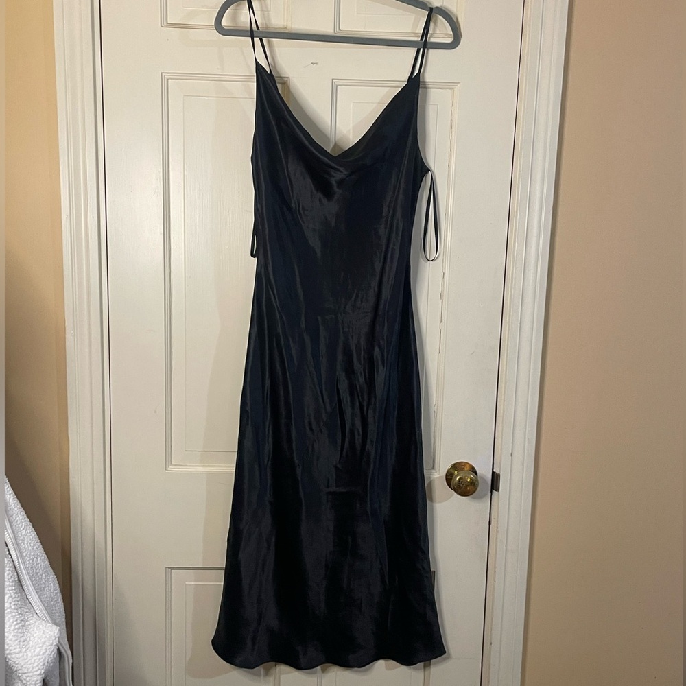 Aritzia Babaton Model Midi Slip Dress Black Size Medium
